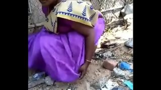 Desi gf aunty pee capture