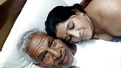 NAUGHTY MATURE INDIAN COUPLE WITH HINDI AUDIO