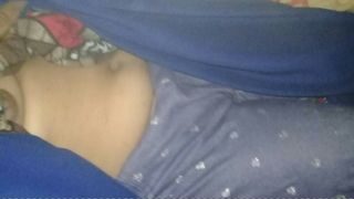 Desi hot Muslim girlfriend fucking in bus